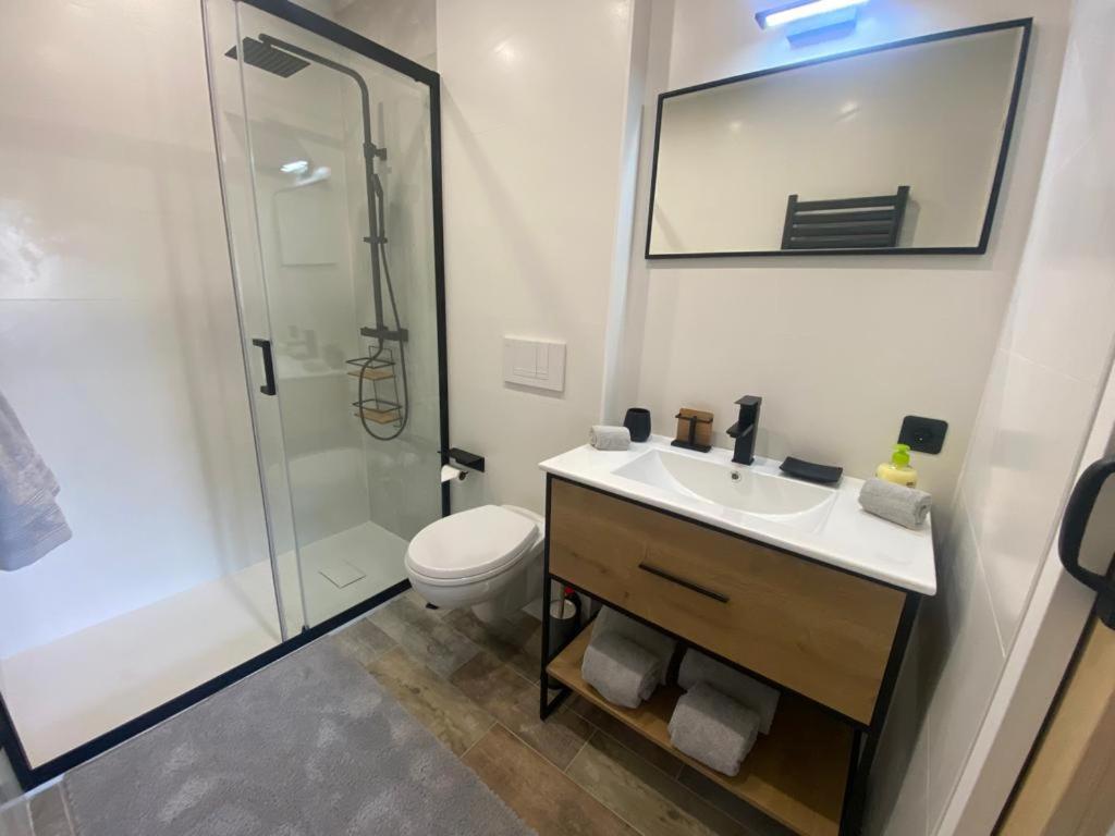 Appartement Vue Mer Avec Place De Parking Privee 생트막시메 외부 사진